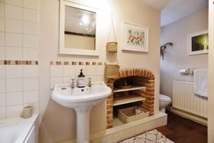 Photo 8- click for photo gallery